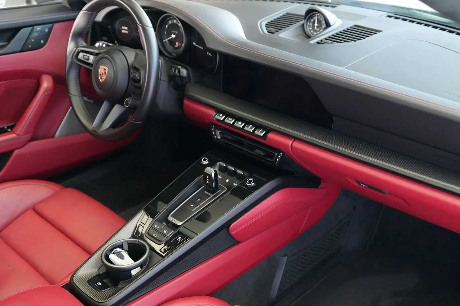 2023 Porsche 911 Carrera GTS, 9/14