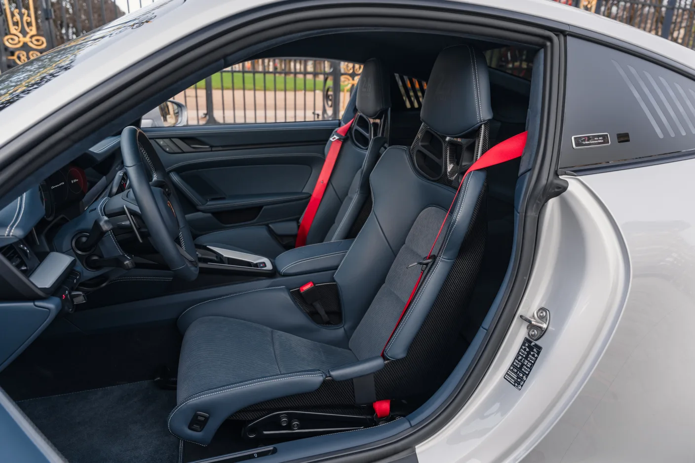 2023 Porsche 911 Carrera GTS Le Mans Centenaire Edition, 10/30