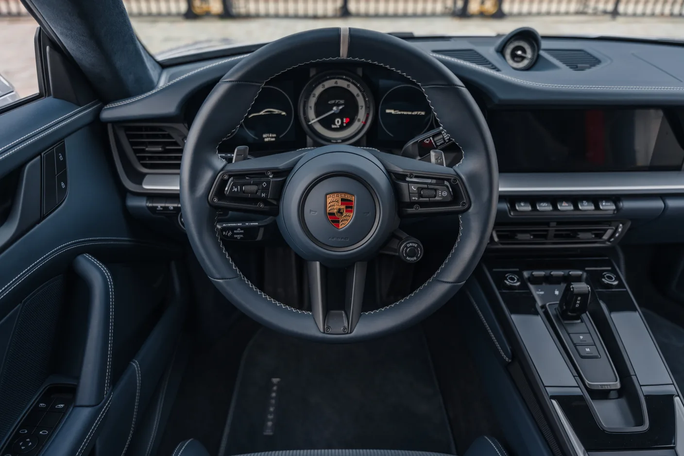 2023 Porsche 911 Carrera GTS Le Mans Centenaire Edition, 14/30
