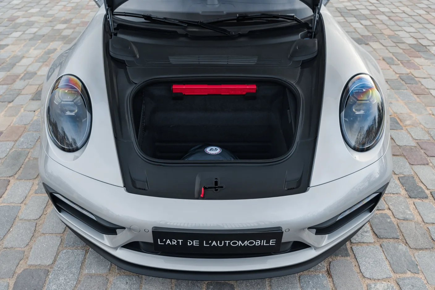 2023 Porsche 911 Carrera GTS Le Mans Centenaire Edition, 28/30