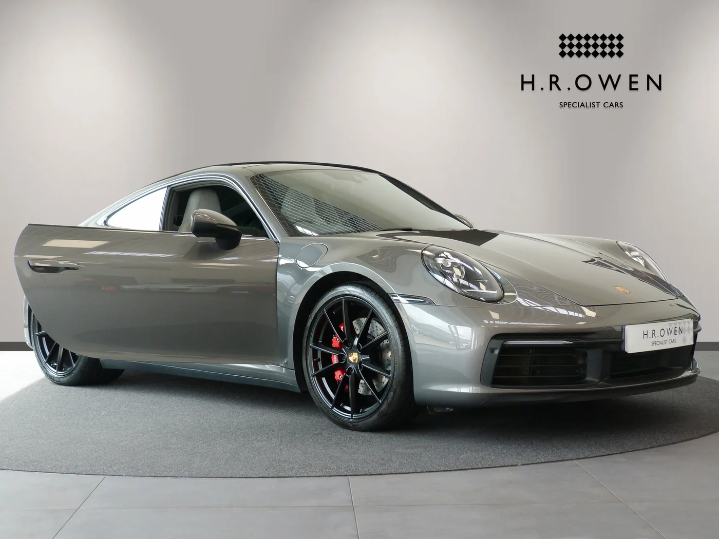 2023 Porsche 911 Carrera angeboten von einer Vertragshändlergruppe in Cheltenham, Vereinigtes Königreich, Foto 12 von 25