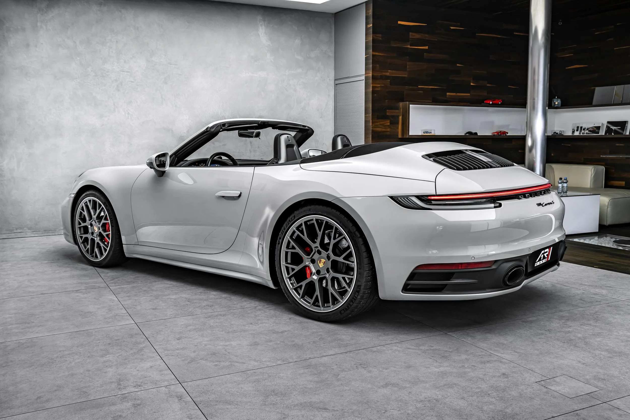 2023 Porsche 911 Carrera S Cabriolet, 9/28