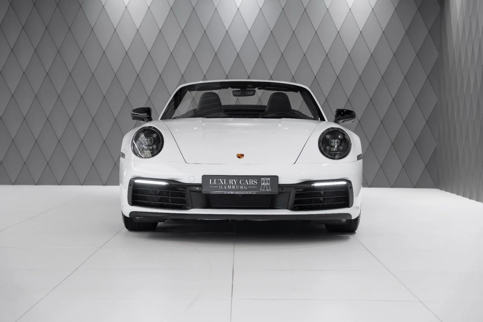 2023 Porsche 911 Carrera S Cabriolet, 2/21
