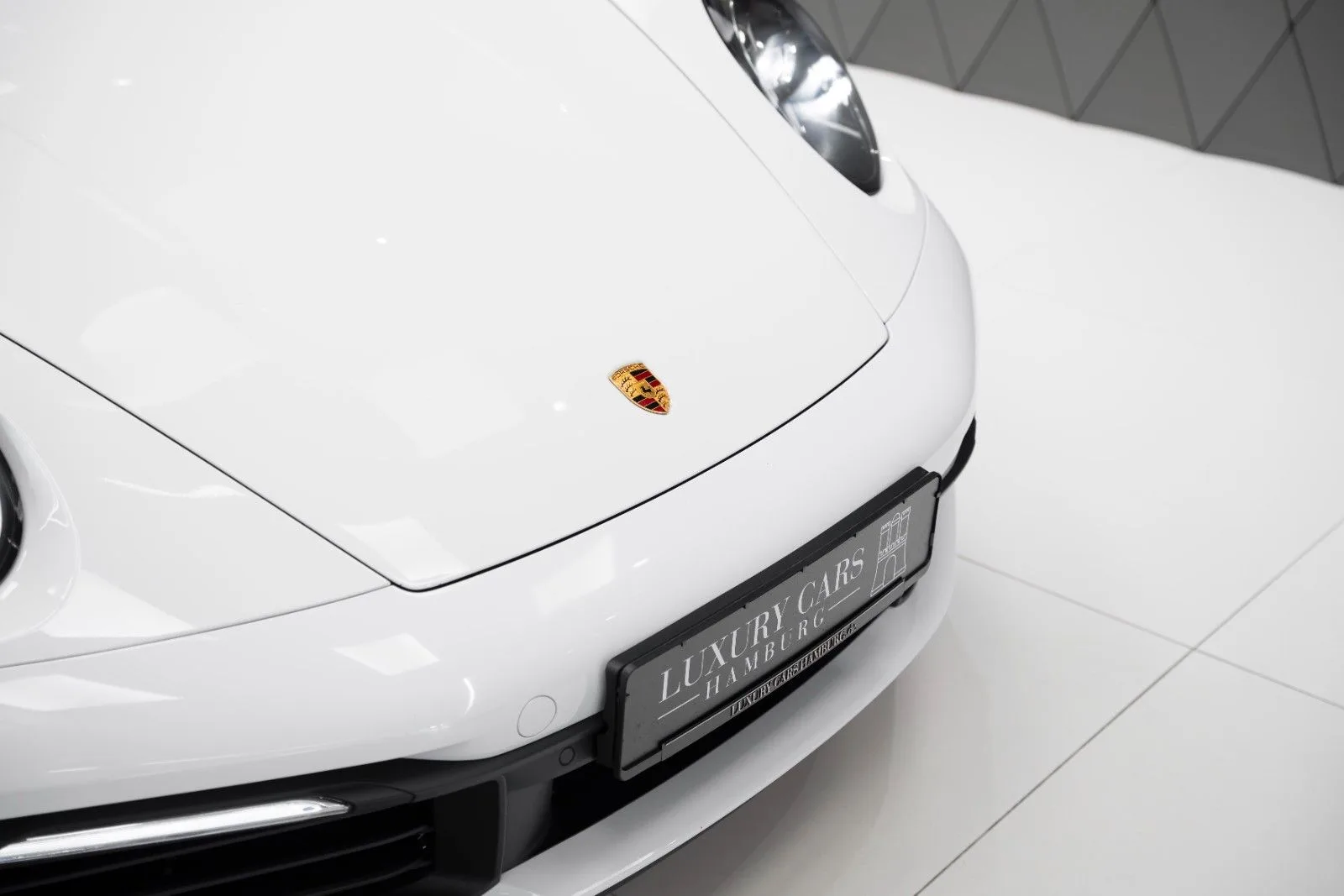 2023 Porsche 911 Carrera S Cabriolet, 8/21