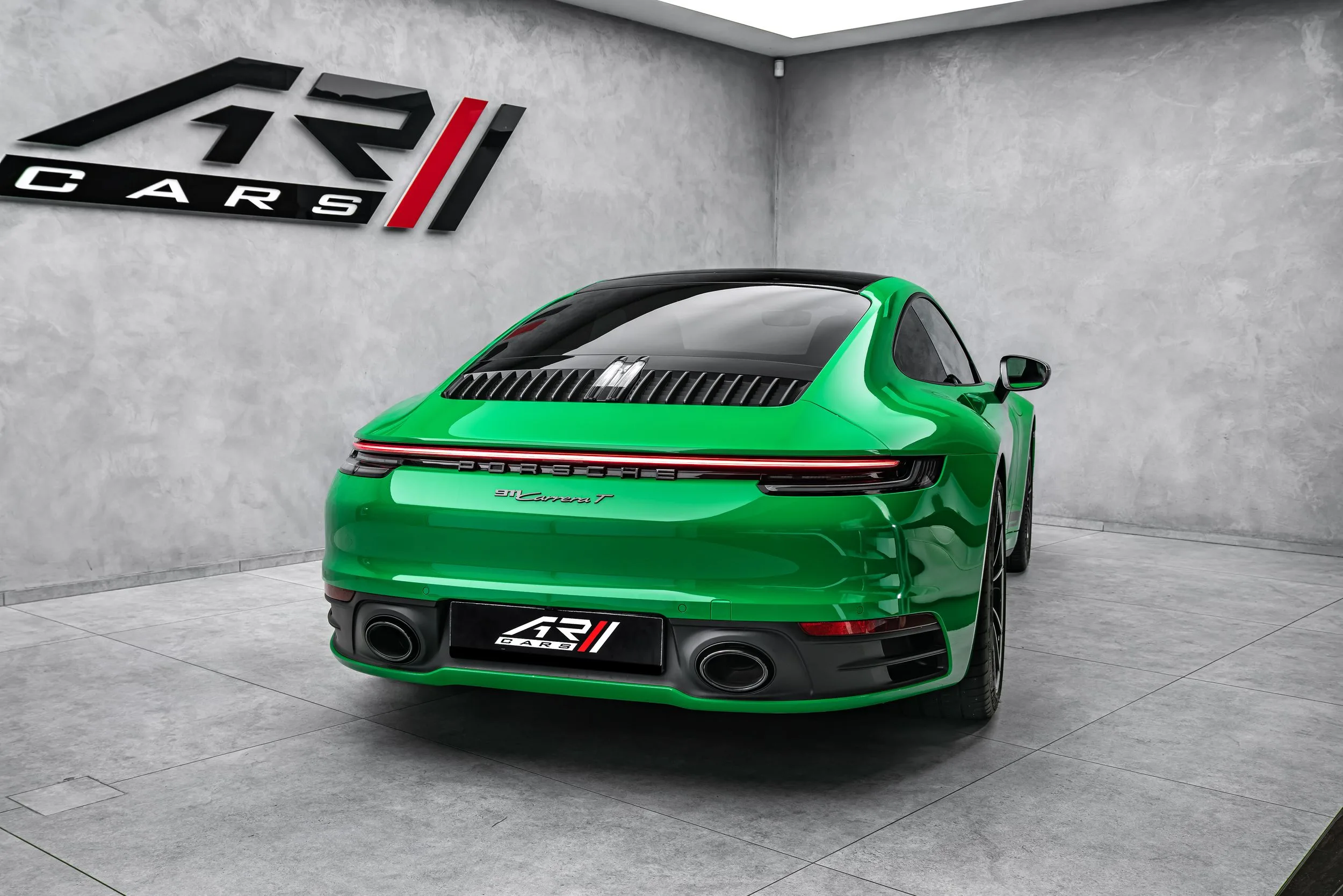 2023 Porsche 911 Carrera T, 6/23