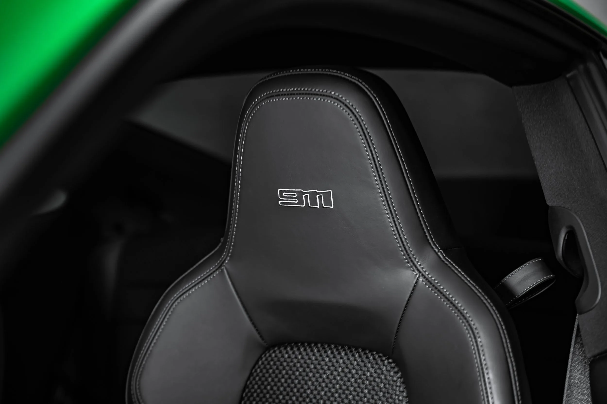 2023 Porsche 911 Carrera T, 18/23