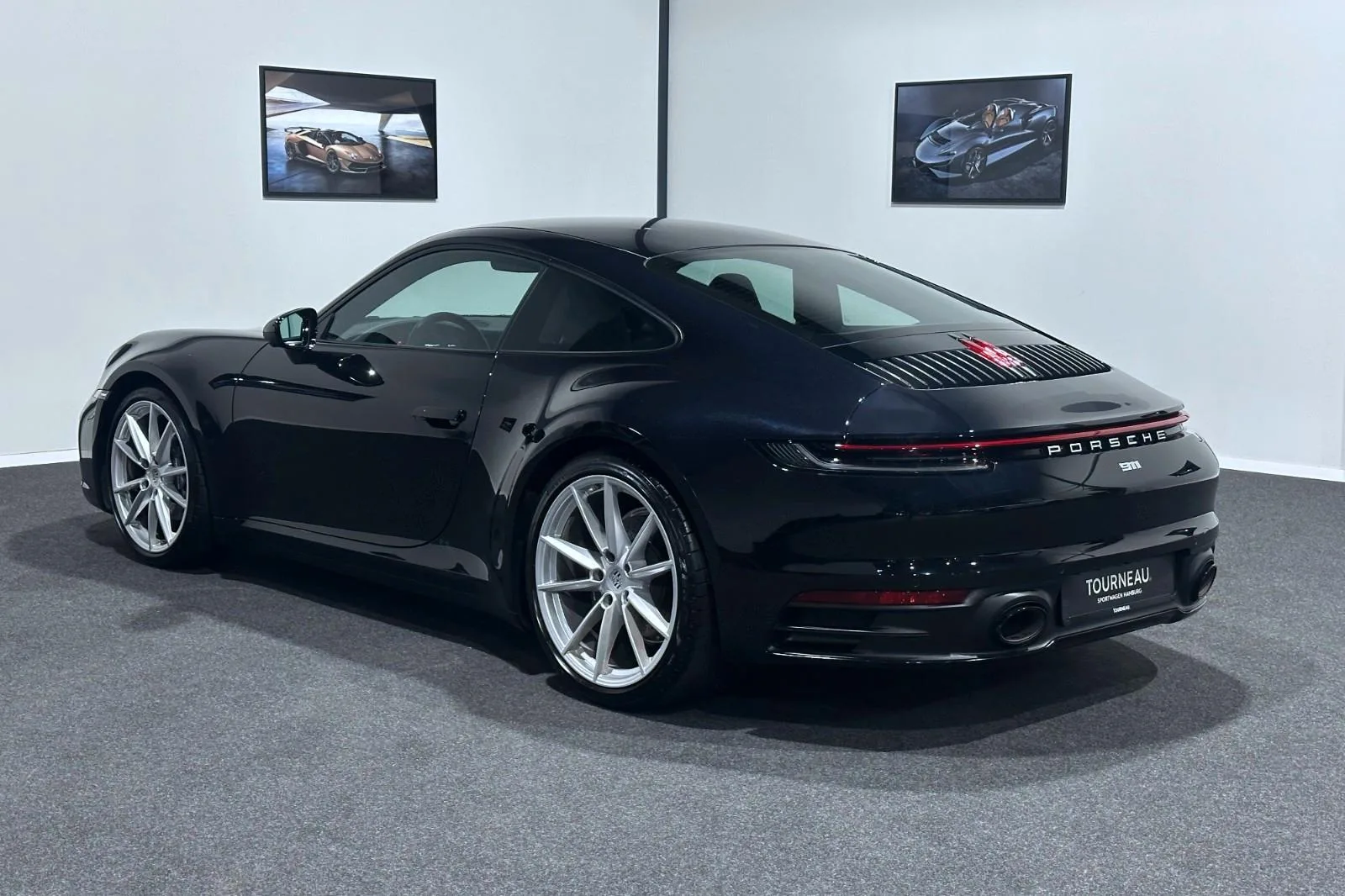 2023 Porsche 911 Carrera, 6/13