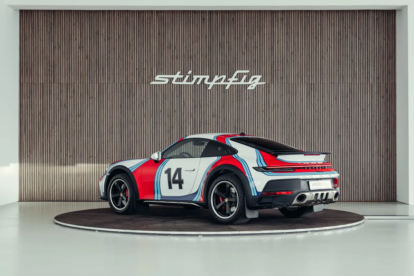 2023 Porsche 911 Dakar proposée par un spécialiste de la voiture de collection à Stuttgart, Allemagne, photo 3 sur 25