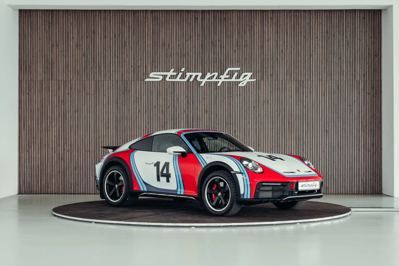 2023 Porsche 911 Dakar proposée par un spécialiste de la voiture de collection à Stuttgart, Allemagne, photo 7 sur 25