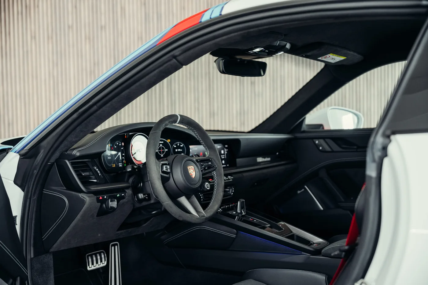 2023 Porsche 911 Dakar proposée par un spécialiste de la voiture de collection à Stuttgart, Allemagne, photo 22 sur 25