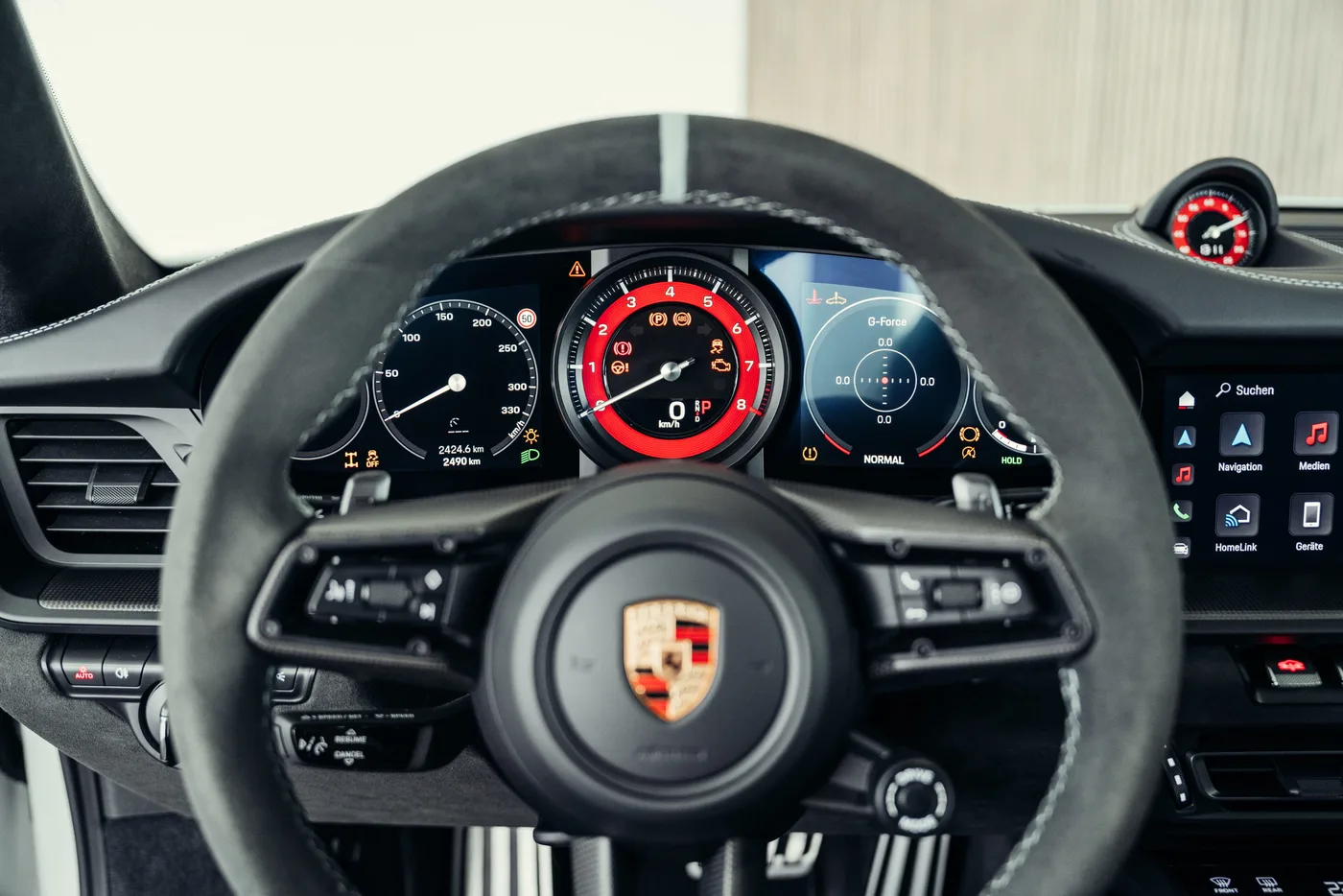2023 Porsche 911 Dakar proposée par un spécialiste de la voiture de collection à Stuttgart, Allemagne, photo 25 sur 25