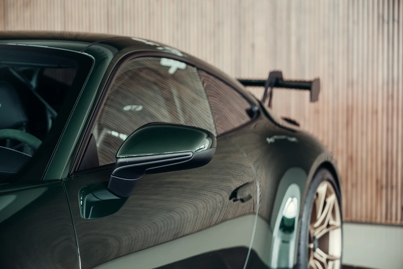 2023 Porsche 911 GT3 angeboten von einem Oldtimerspezialisten in Stuttgart, Deutschland, Foto 11 von 25