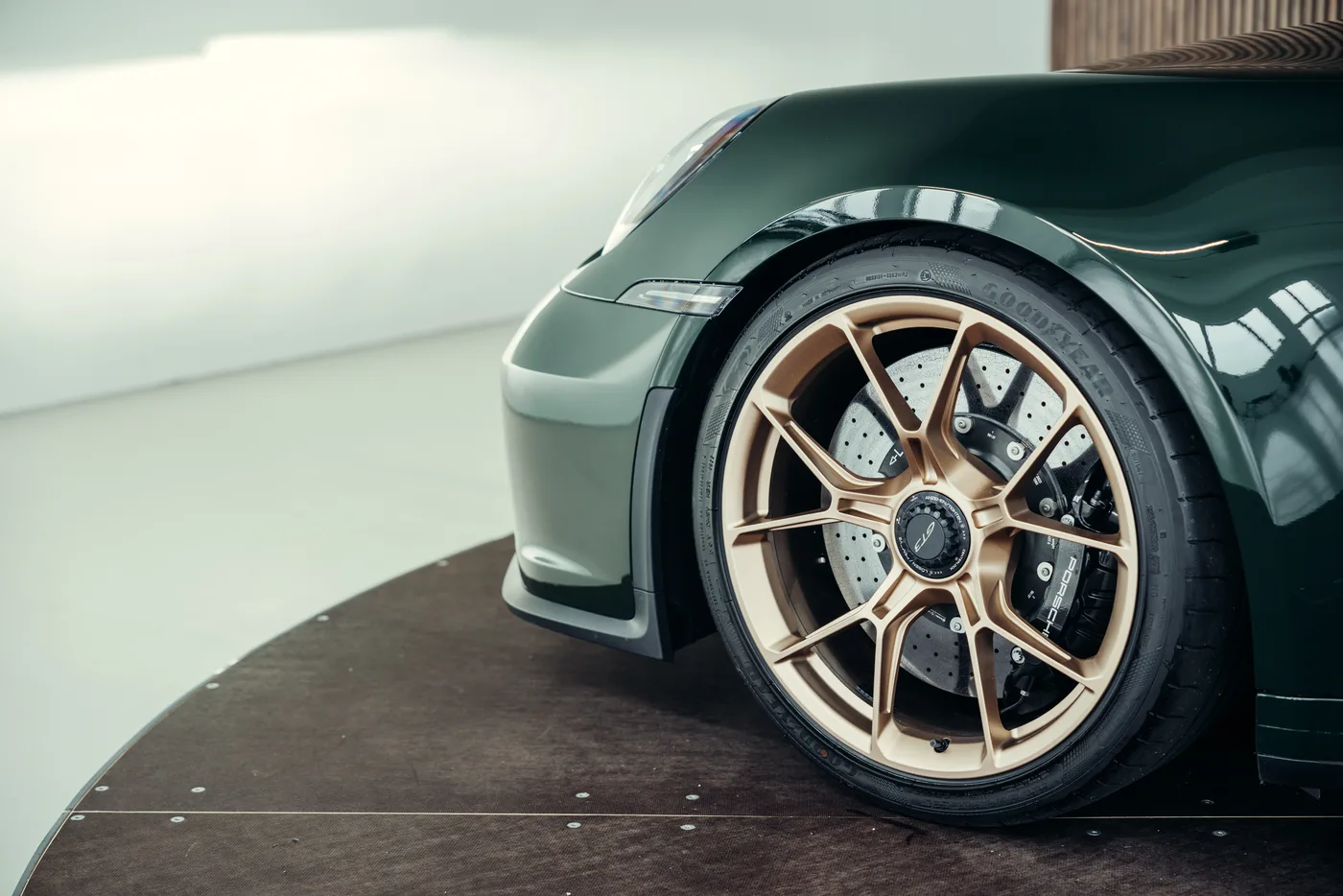 2023 Porsche 911 GT3 angeboten von einem Oldtimerspezialisten in Stuttgart, Deutschland, Foto 17 von 25