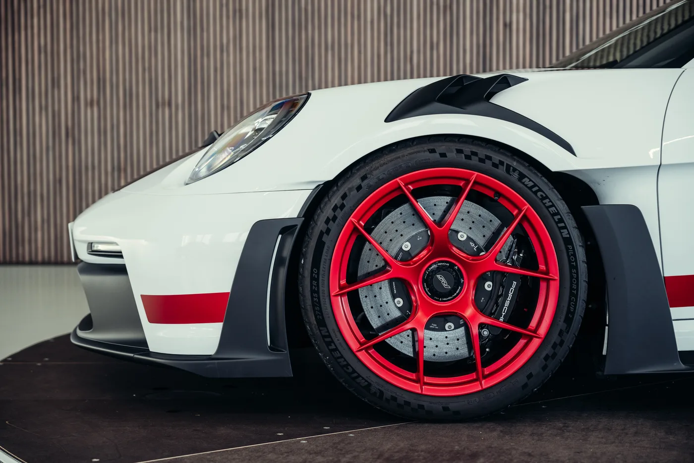 2023 Porsche 911 GT3 RS offered by a collector car specialist in Stuttgart, Germany, photo 17 of 25