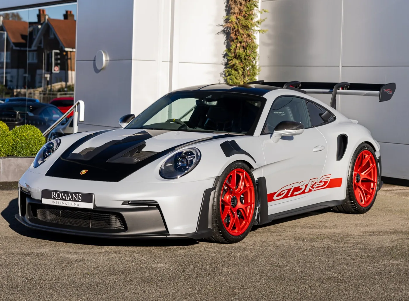 2023 Porsche 911 GT3 RS offered by a specialist dealer in Banstead, United Kingdom, photo 2 of 15