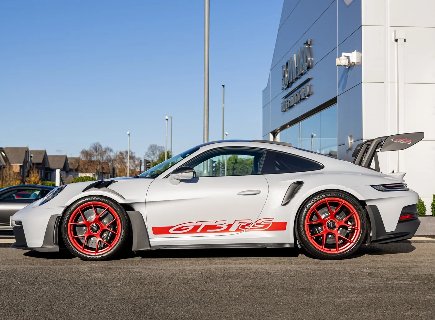 2023 Porsche 911 GT3 RS offered by a specialist dealer in Banstead, United Kingdom, photo 3 of 15