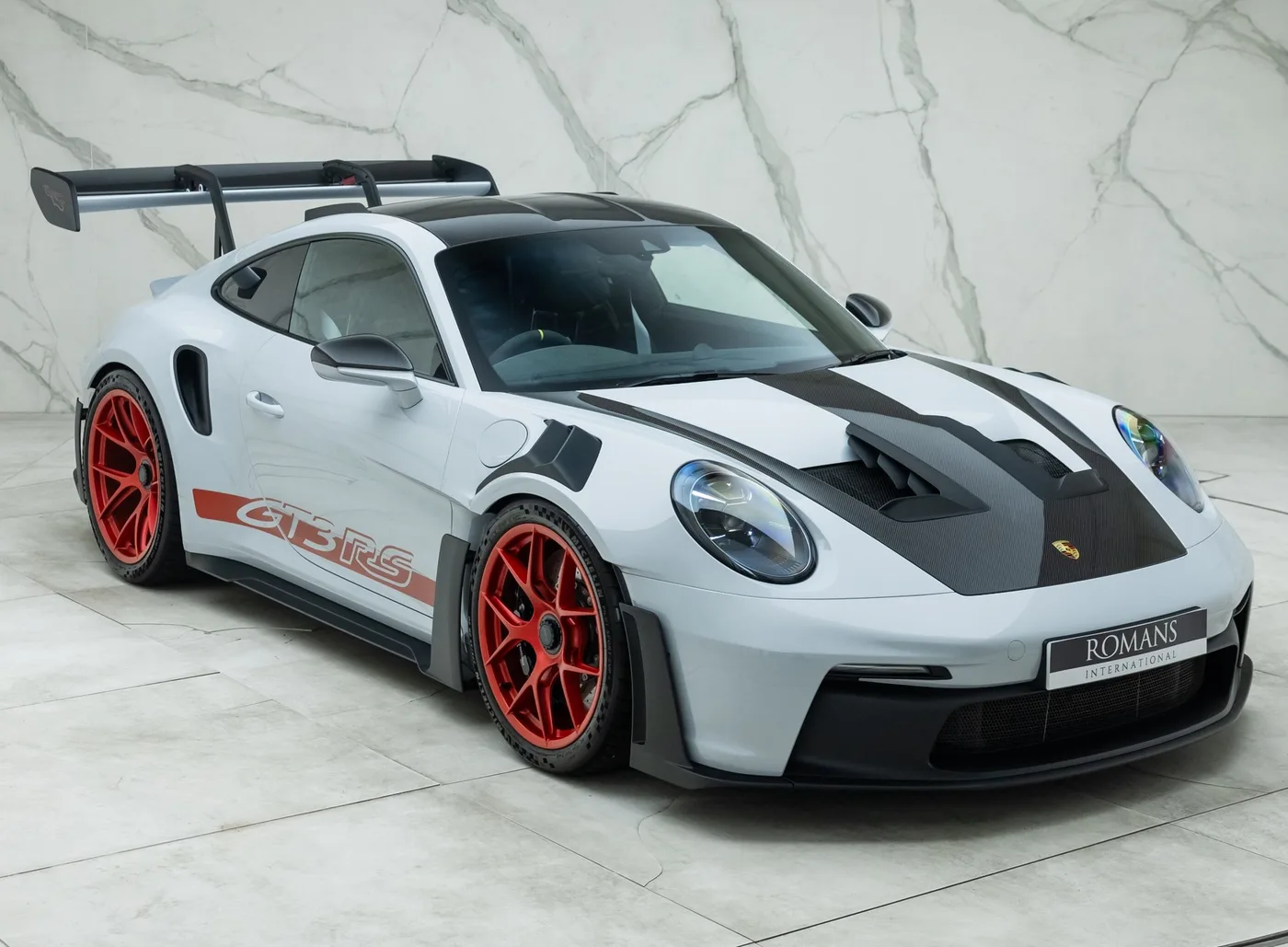 2023 Porsche 911 GT3 RS offered by a specialist dealer in Banstead, United Kingdom, photo 12 of 15