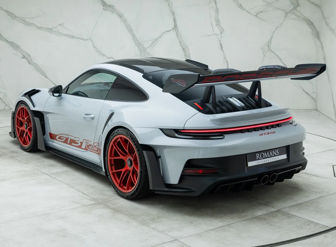 2023 Porsche 911 GT3 RS offered by a specialist dealer in Banstead, United Kingdom, photo 13 of 15