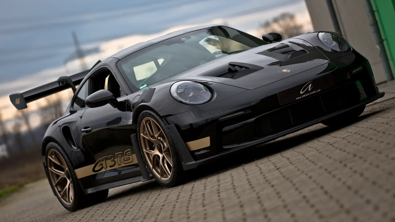 2023 Porsche 911 GT3 RS proposée par un concessionnaire spécialisé à Cologne, Allemagne, photo 4 sur 25