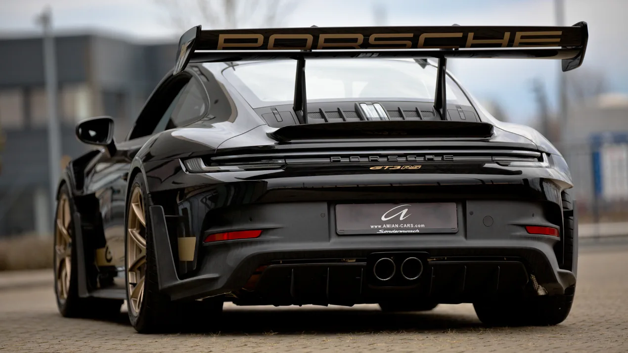 2023 Porsche 911 GT3 RS proposée par un concessionnaire spécialisé à Cologne, Allemagne, photo 7 sur 25