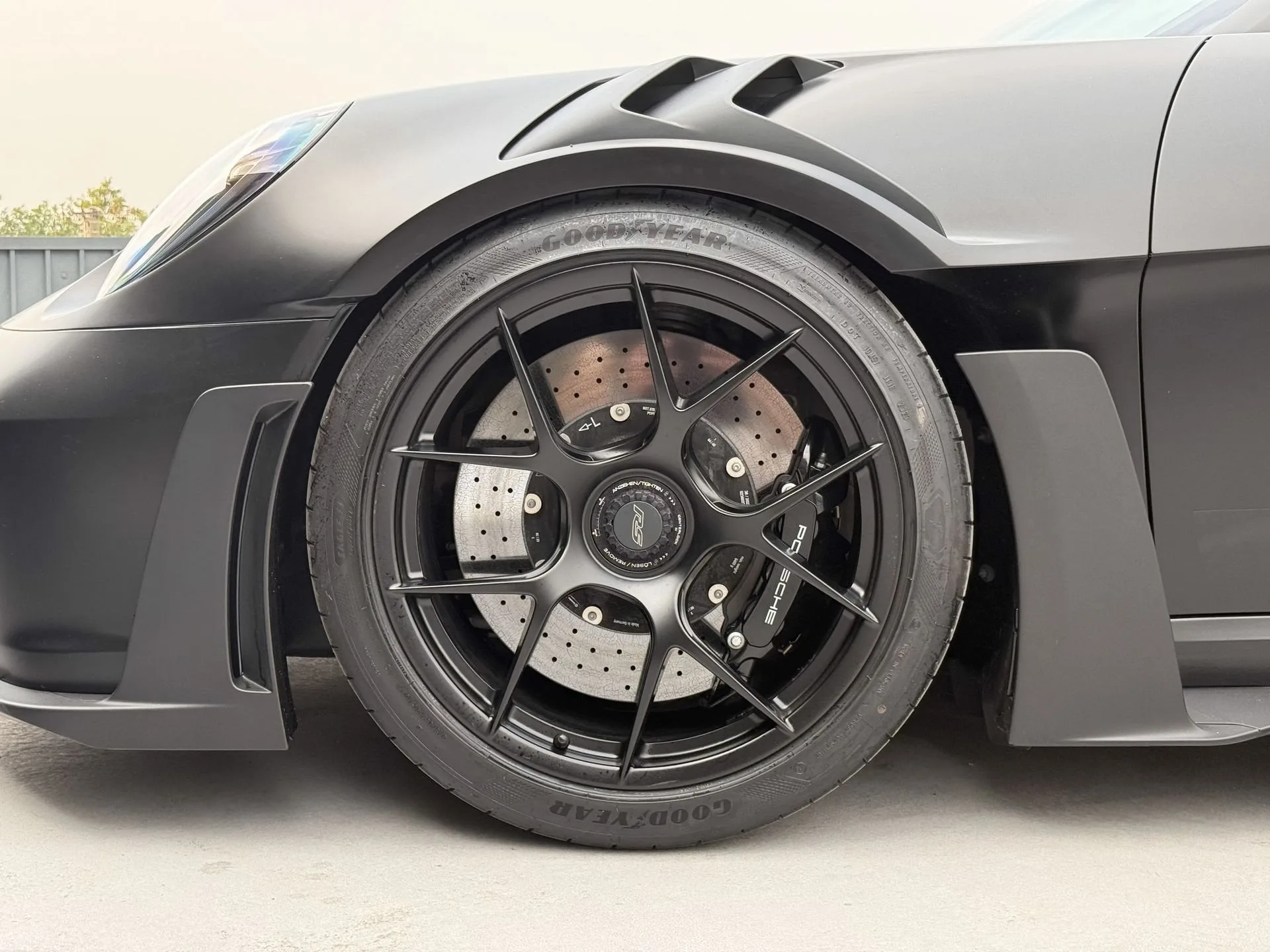 2023 Porsche 911 GT3 RS, 7/13