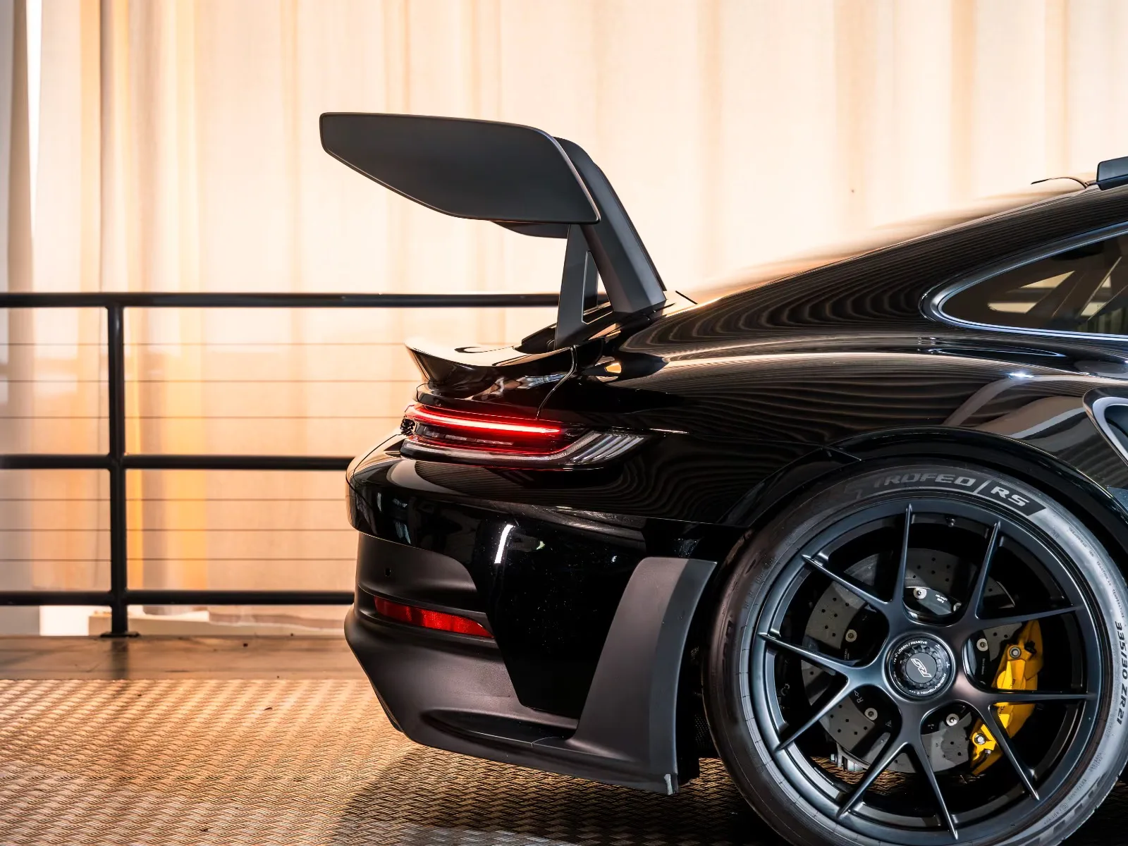 2023 Porsche 911 GT3 RS Weissach, 4/30