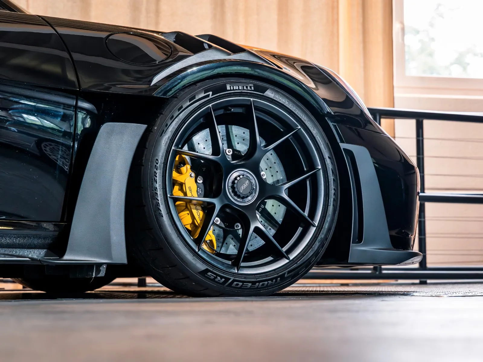 2023 Porsche 911 GT3 RS Weissach, 5/30
