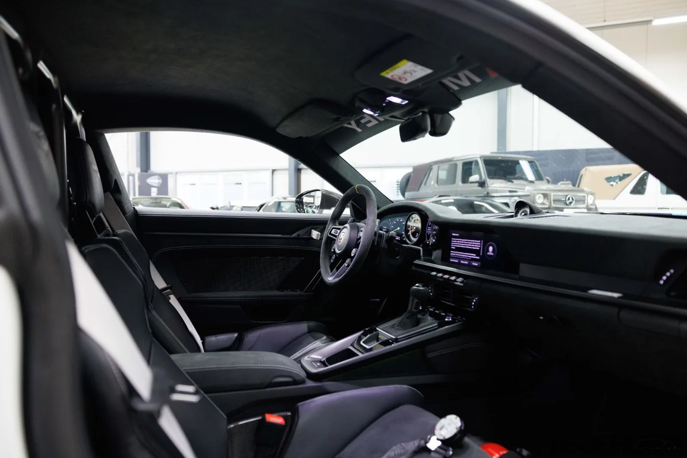 2023 Porsche 911 GT3 RS Weissach package angeboten von einem Fachhändler in Alsdorf, Deutschland, Foto 15 von 25