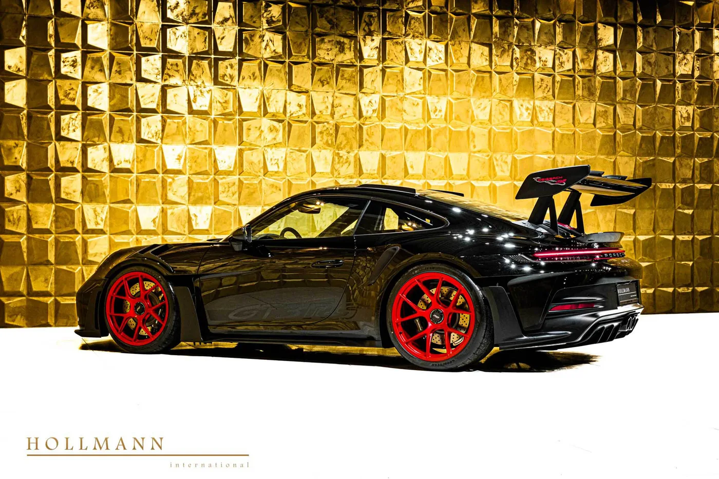 2023 Porsche 911 GT3 RS proposée par un concessionnaire spécialisé à Stuhr, Allemagne, photo 3 sur 25