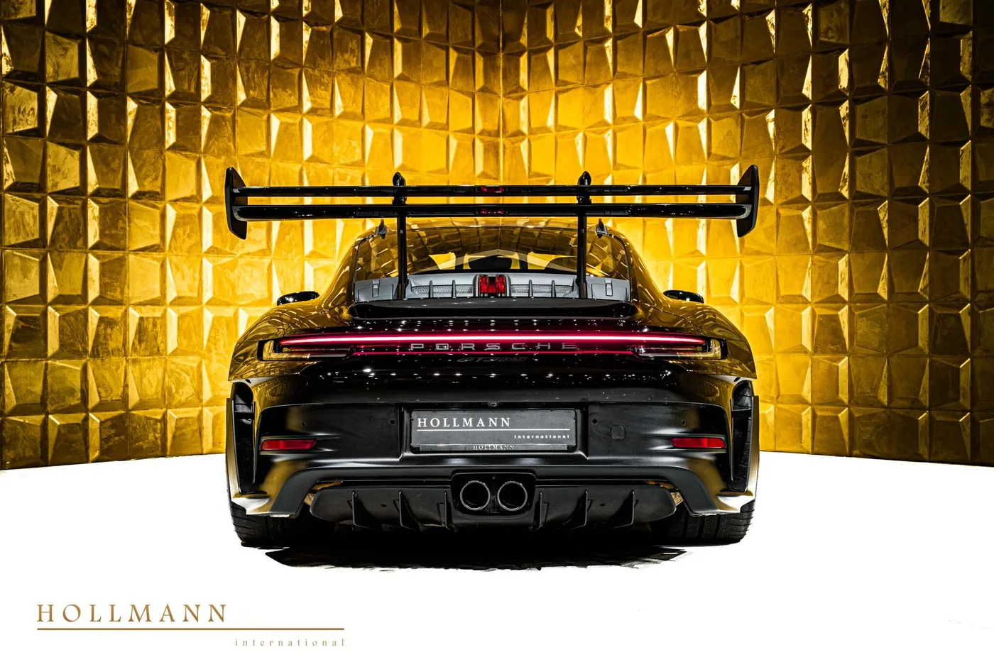 2023 Porsche 911 GT3 RS proposée par un concessionnaire spécialisé à Stuhr, Allemagne, photo 4 sur 25