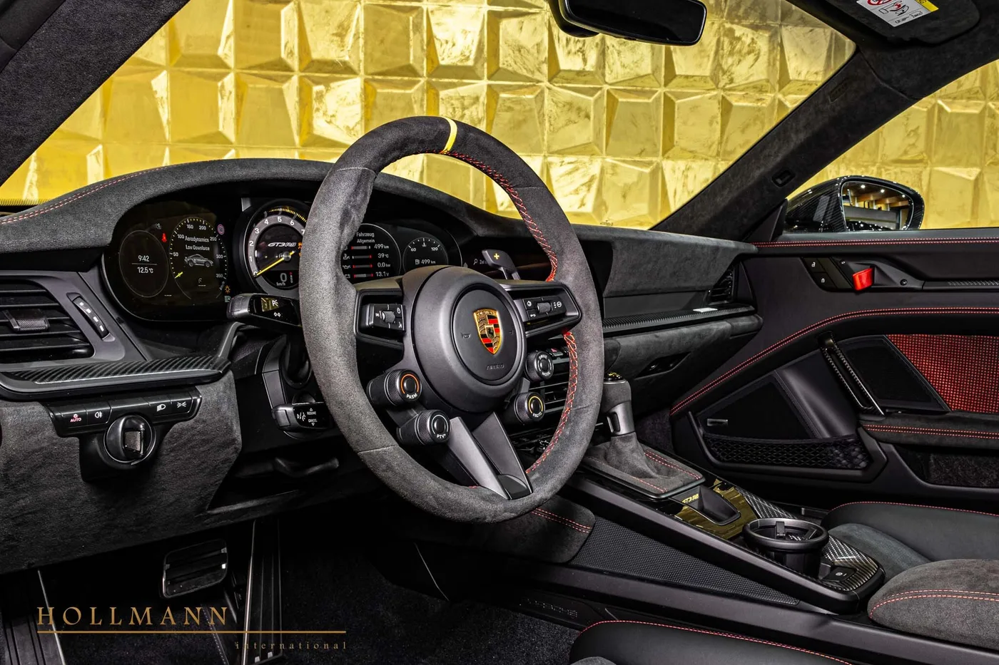 2023 Porsche 911 GT3 RS proposée par un concessionnaire spécialisé à Stuhr, Allemagne, photo 13 sur 25