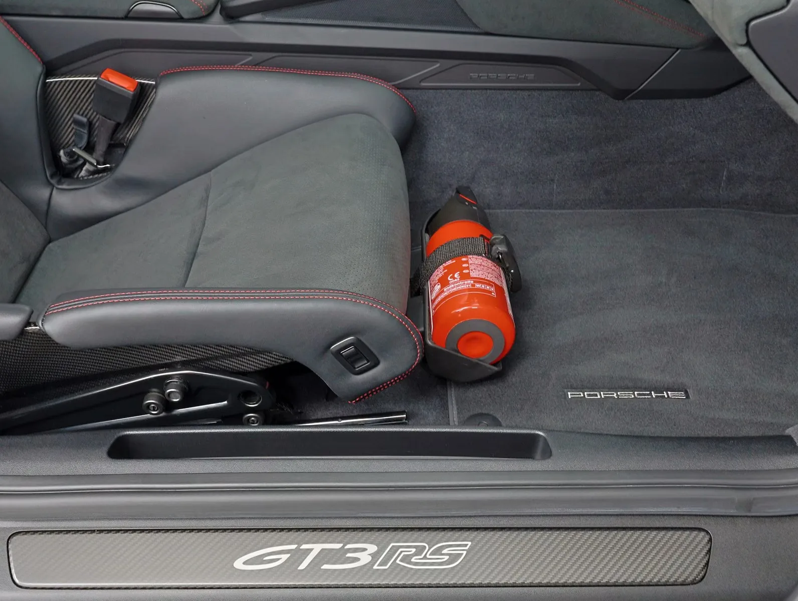 2023 Porsche 911 GT3 RS, 18/20