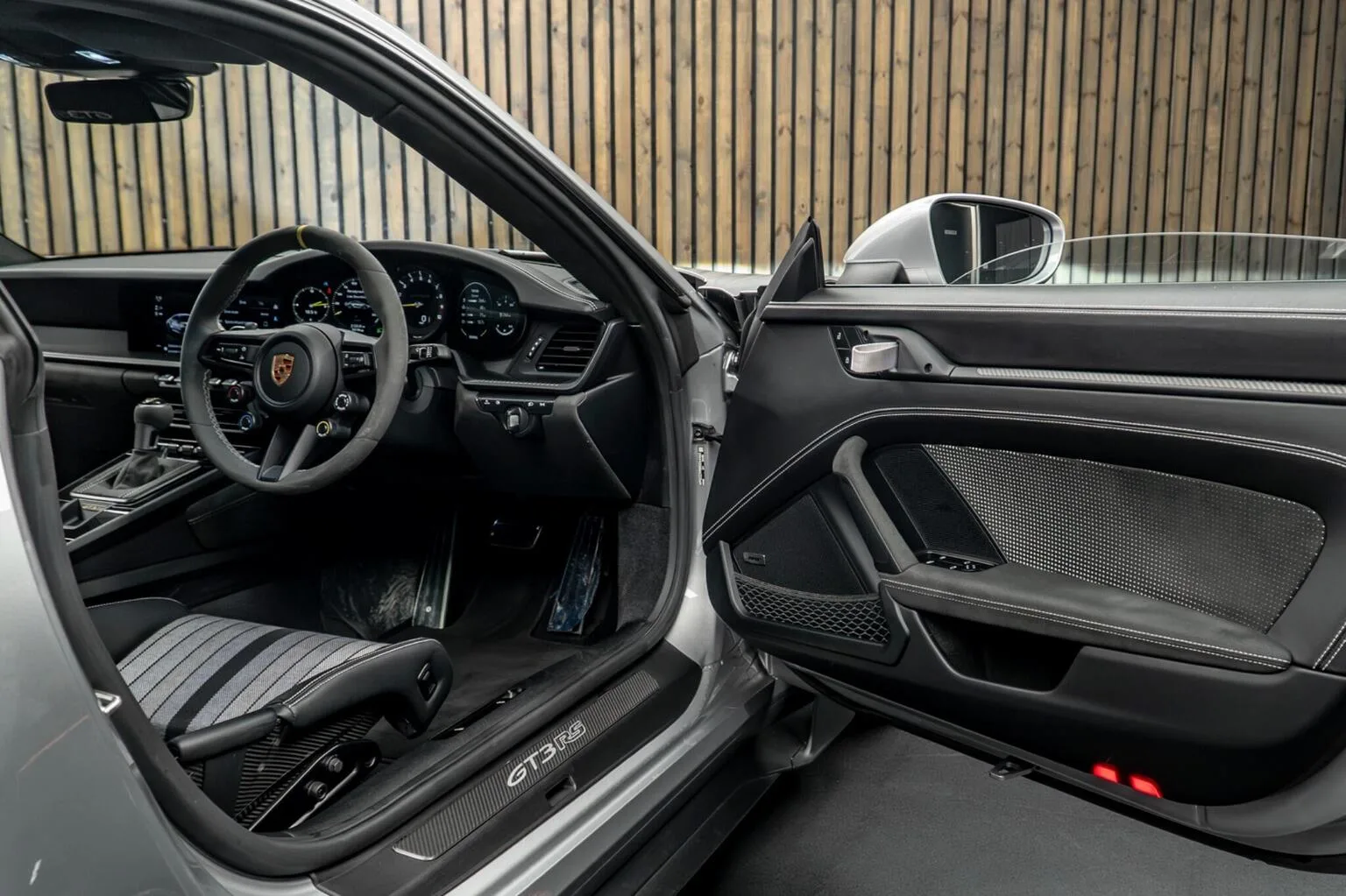 2023 Porsche 911 GT3 RS, 29/30