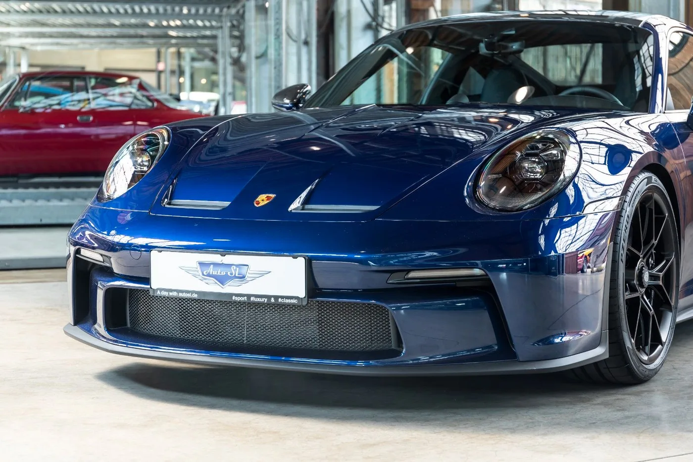 2023 Porsche 911 GT3 Touring offered by a specialist dealer in Neuss, Germany, photo 10 of 10