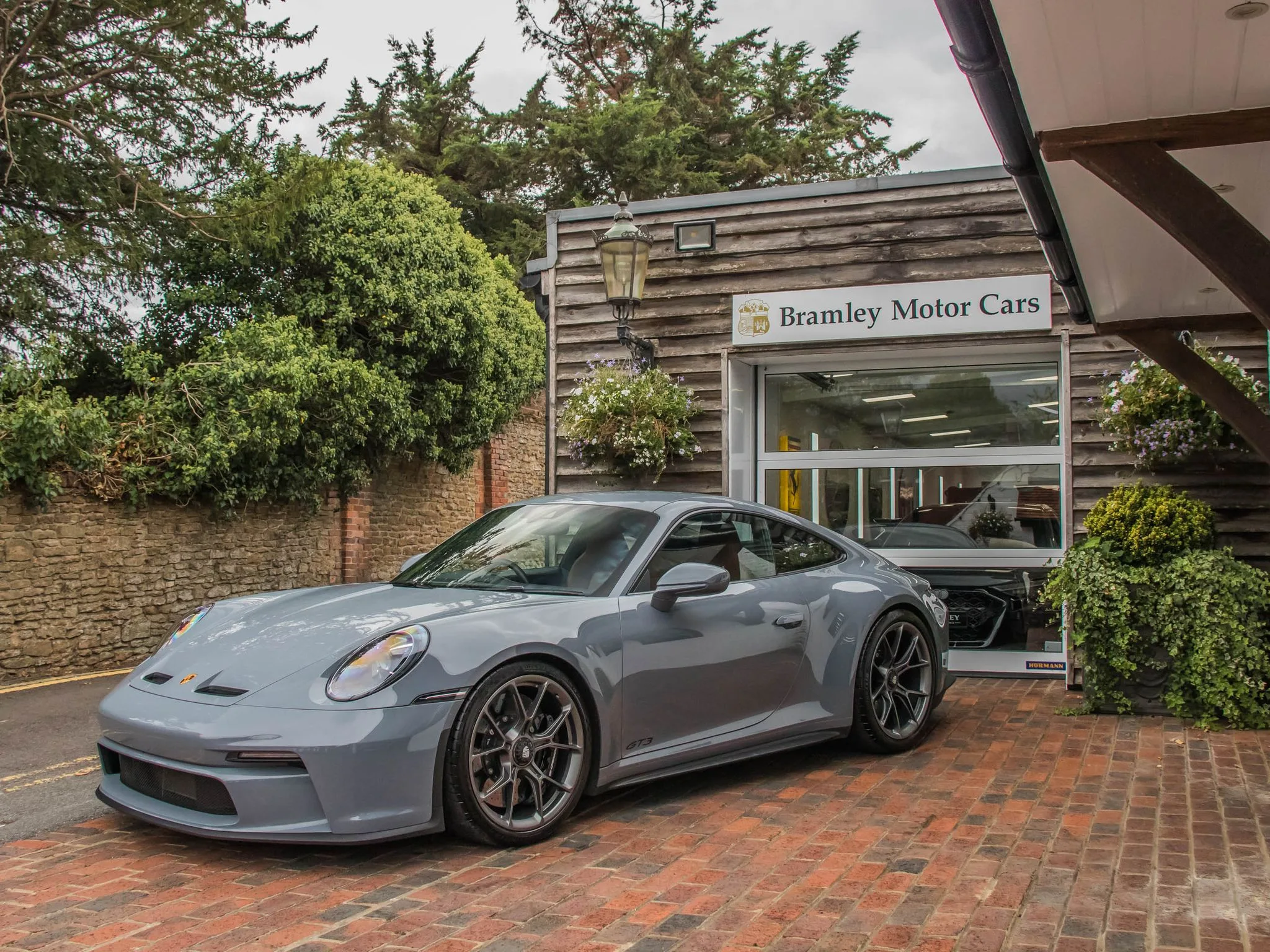 2023 Porsche 911 GT3 Touring angeboten von einem Fachhändler in Bramley, Vereinigtes Königreich, Hauptfoto