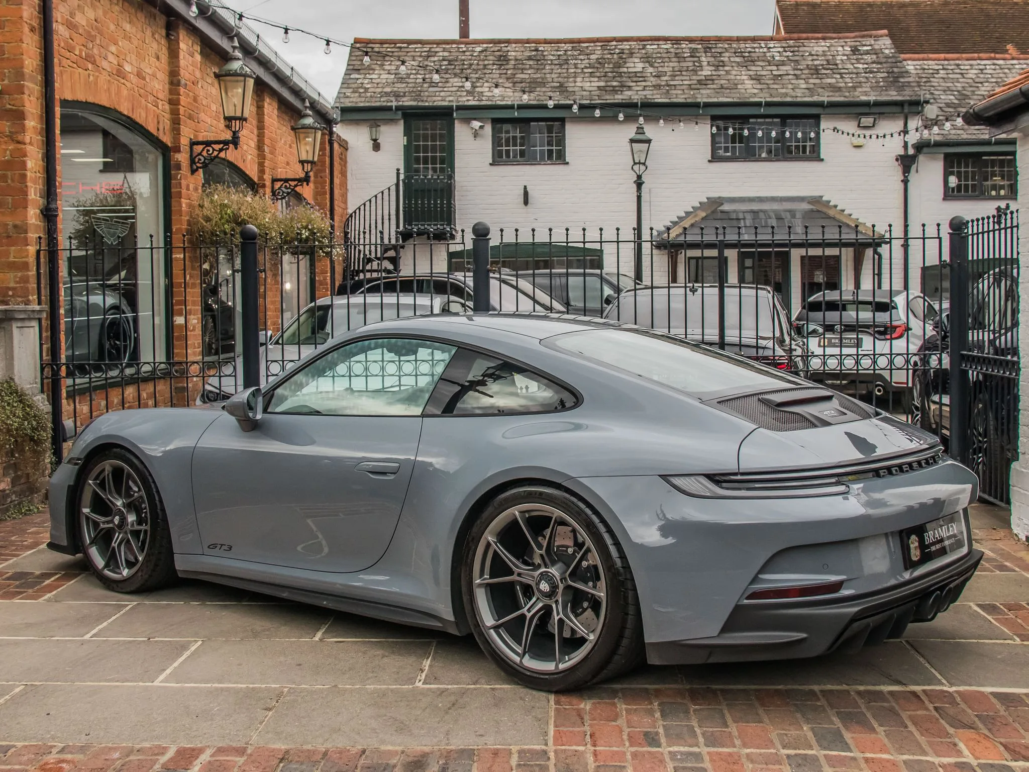 2023 Porsche 911 GT3 Touring, 8/25