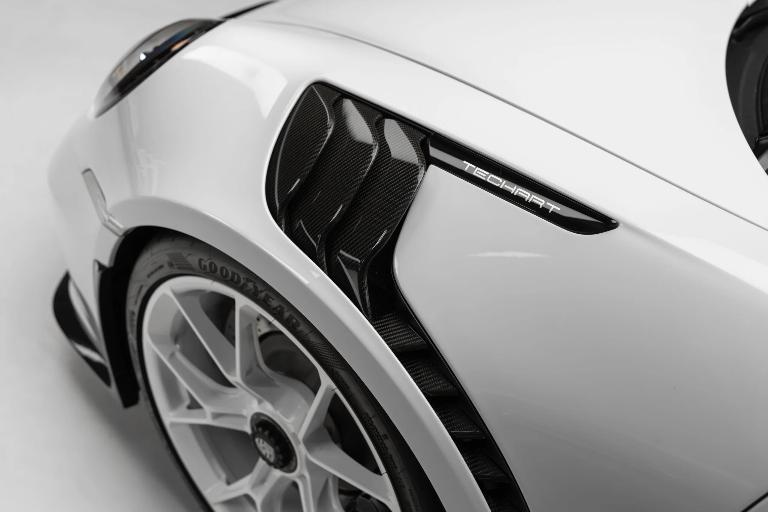 2023 Porsche 911 GT3 Touring TechArt, 7/30