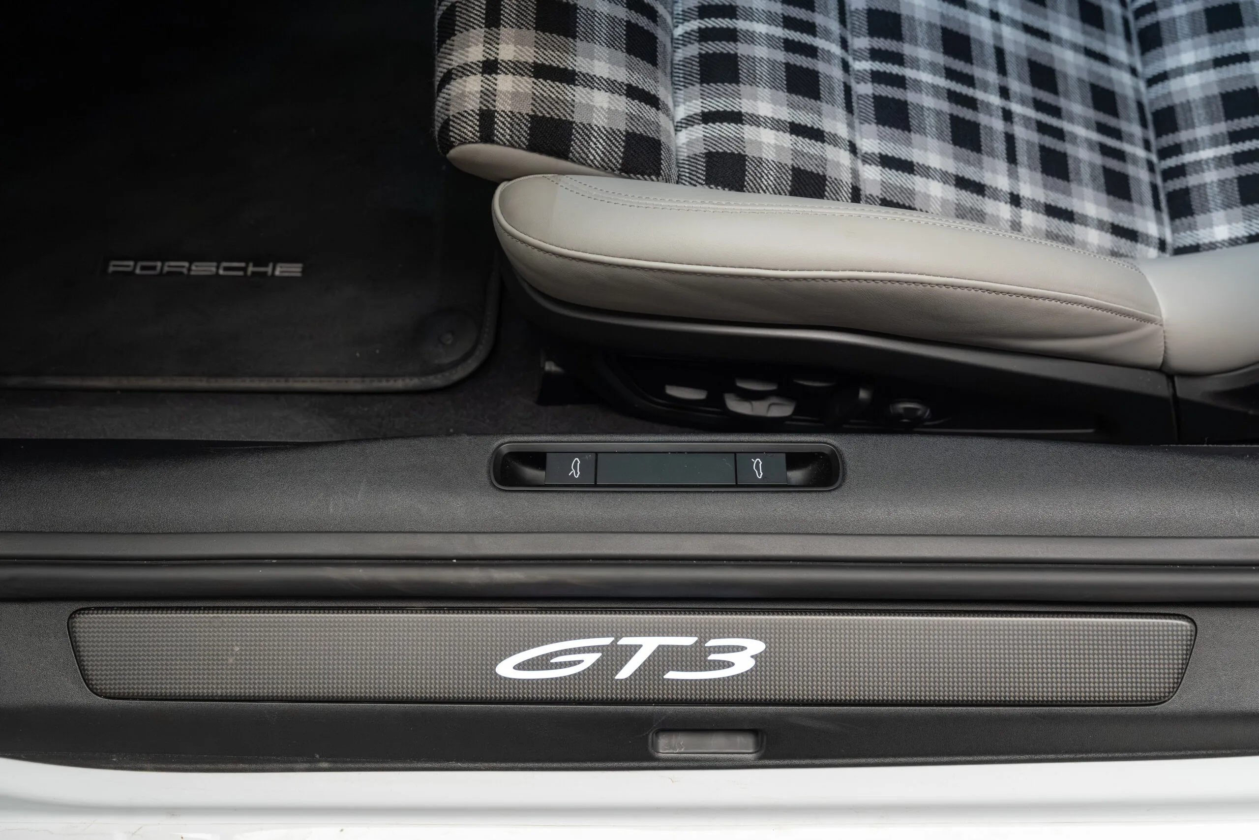 2023 Porsche 911 GT3 Touring TechArt, 15/30