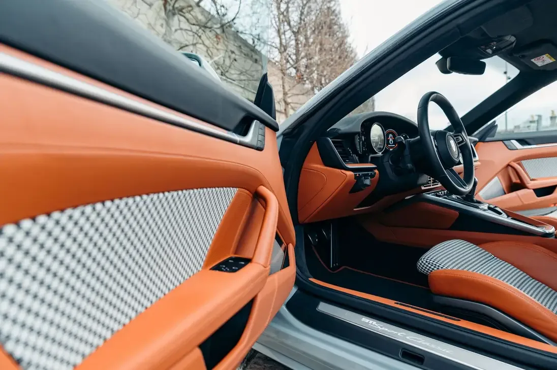 2023 Porsche 911 Sport Classic, 18/30
