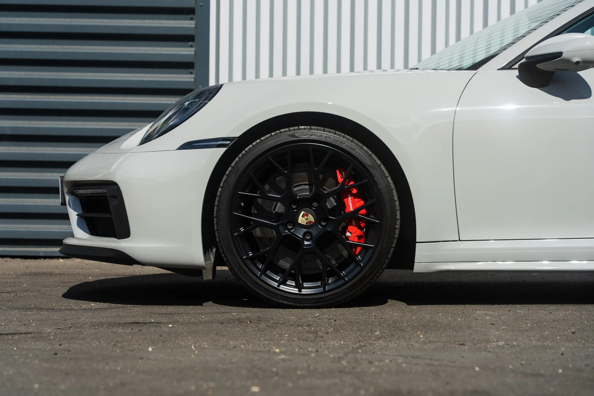 2023 Porsche 911 Targa 4 GTS, 7/18
