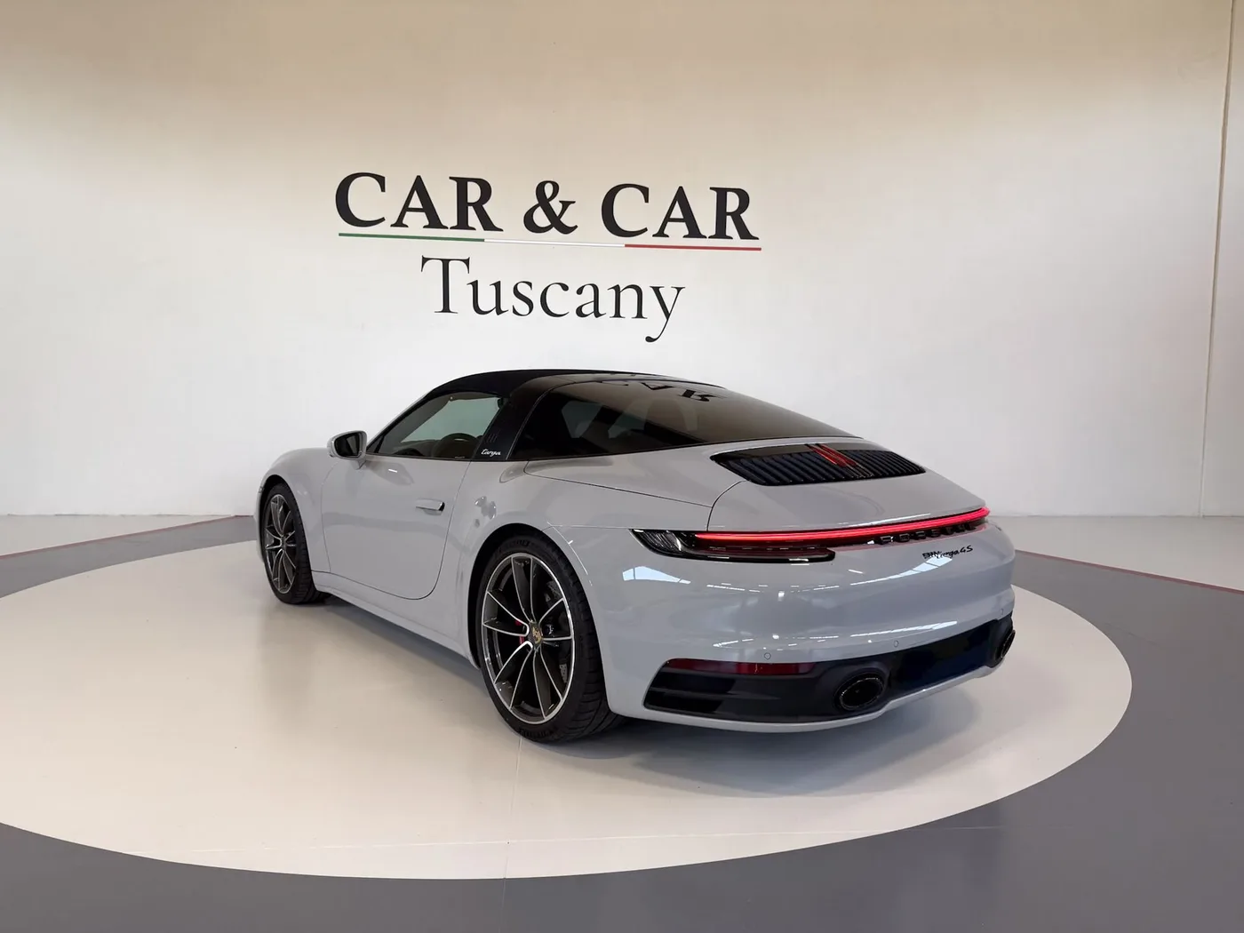 2023 Porsche 911 Targa 4S angeboten von einem Fachhändler in Lucca, Italien, Foto 2 von 15