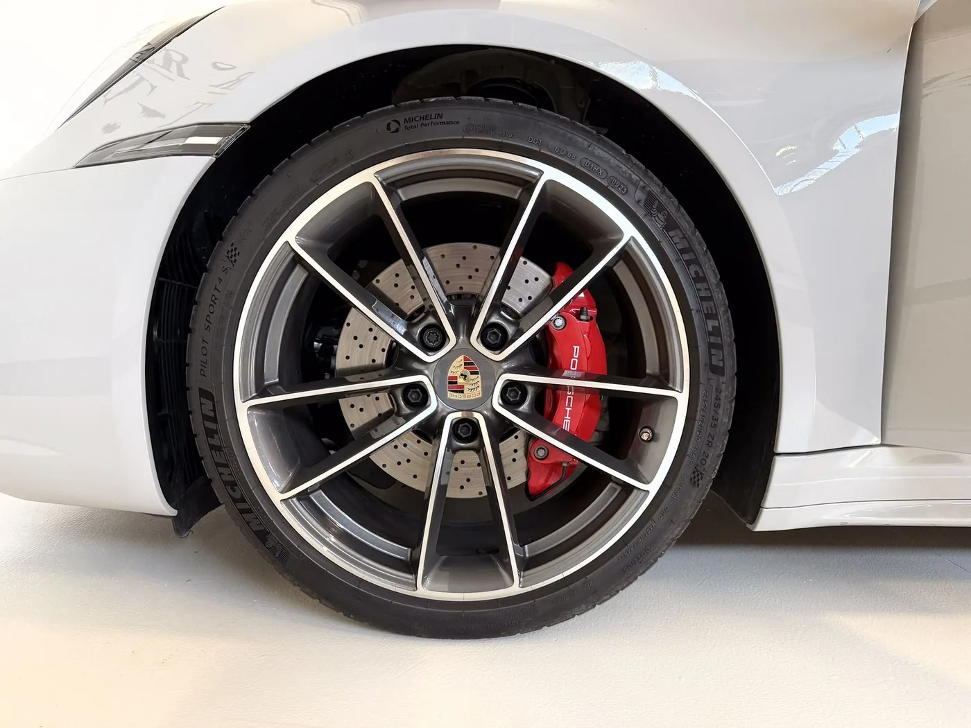 2023 Porsche 911 Targa 4S angeboten von einem Fachhändler in Lucca, Italien, Foto 7 von 15