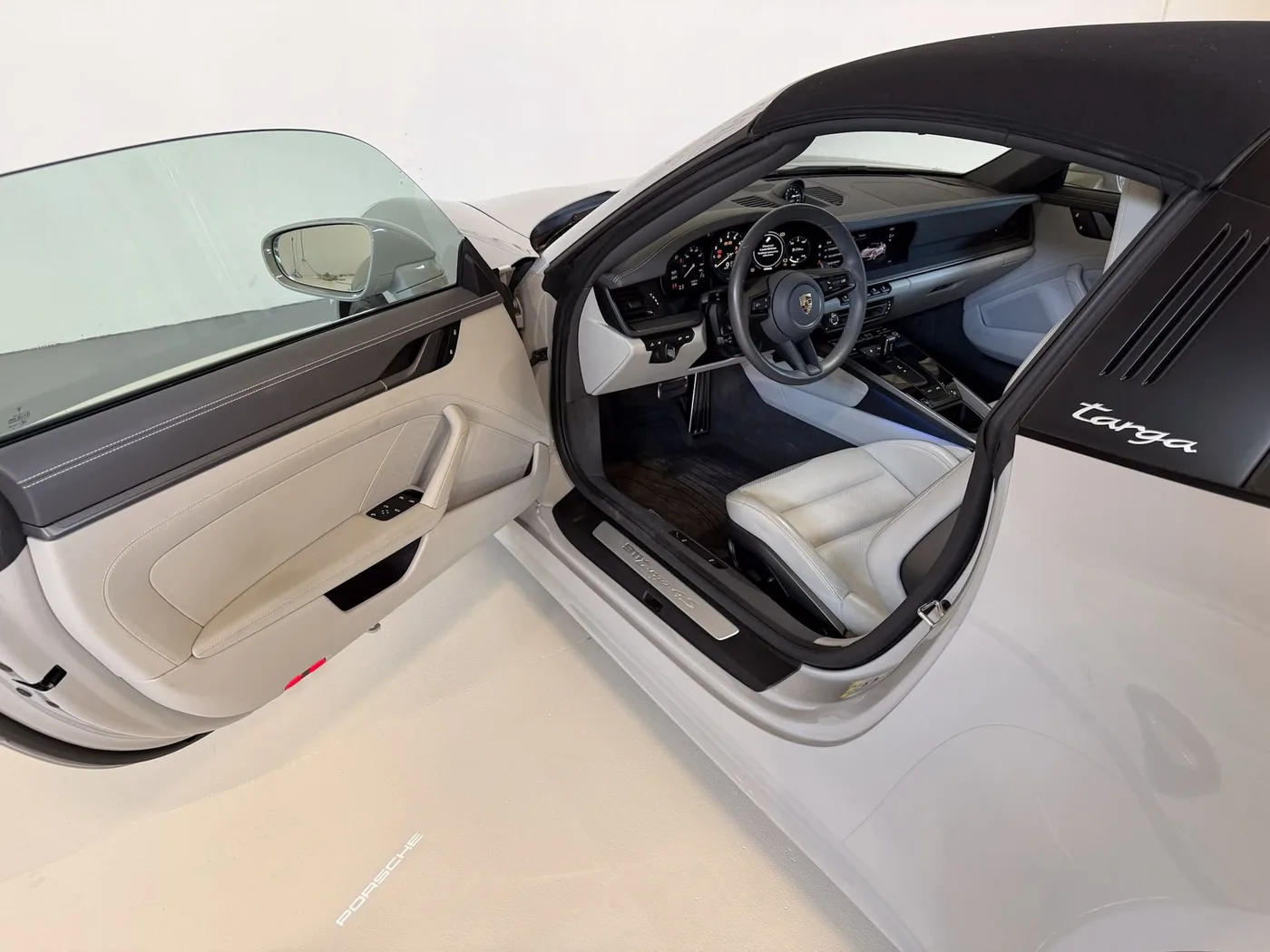 2023 Porsche 911 Targa 4S angeboten von einem Fachhändler in Lucca, Italien, Foto 14 von 15