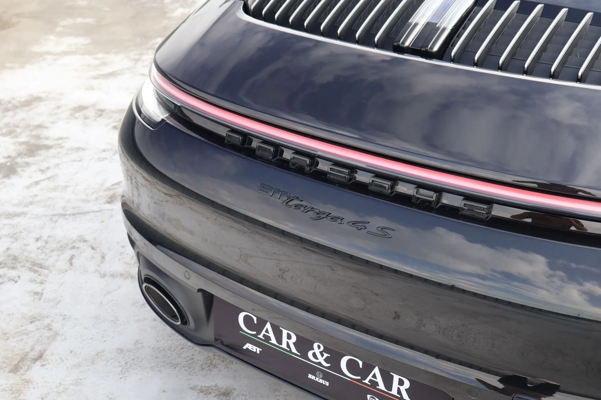 2023 Porsche 911 Targa 4S, 17/20