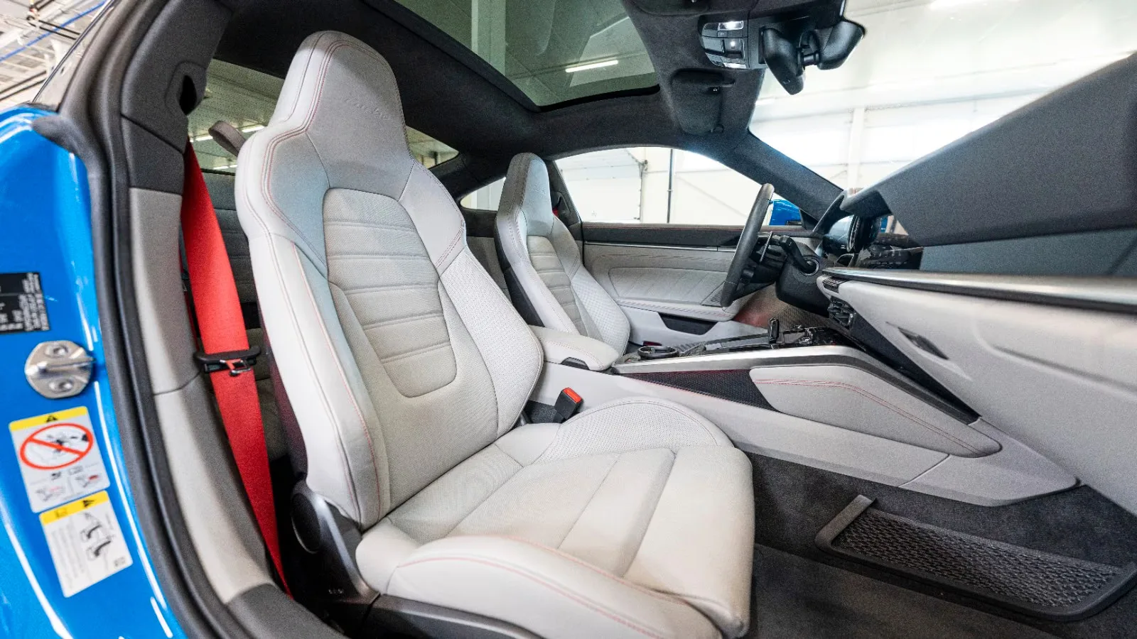 2023 Porsche 911 Turbo, 14/15