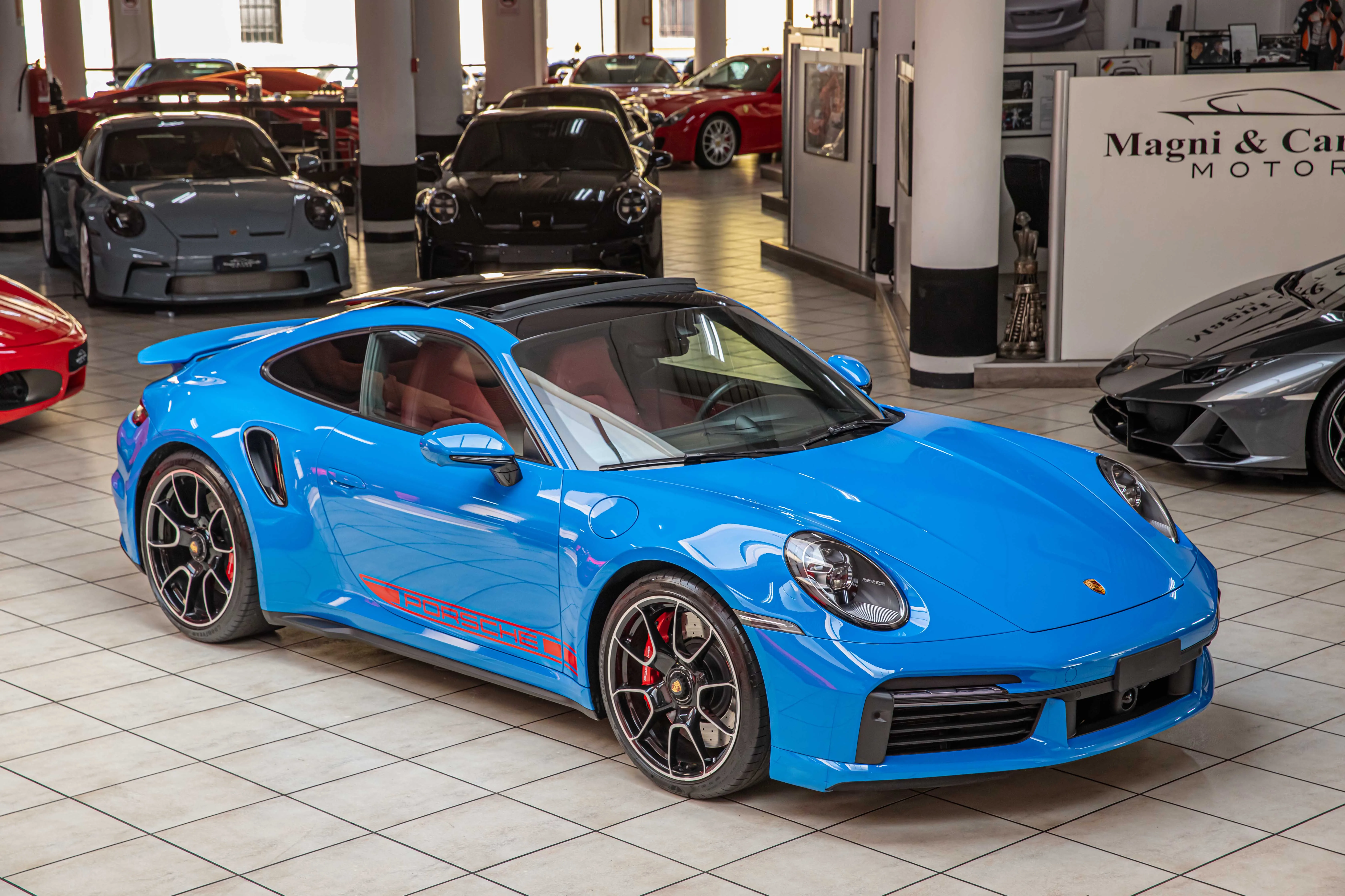 2023 Porsche 911 Turbo, 3/27