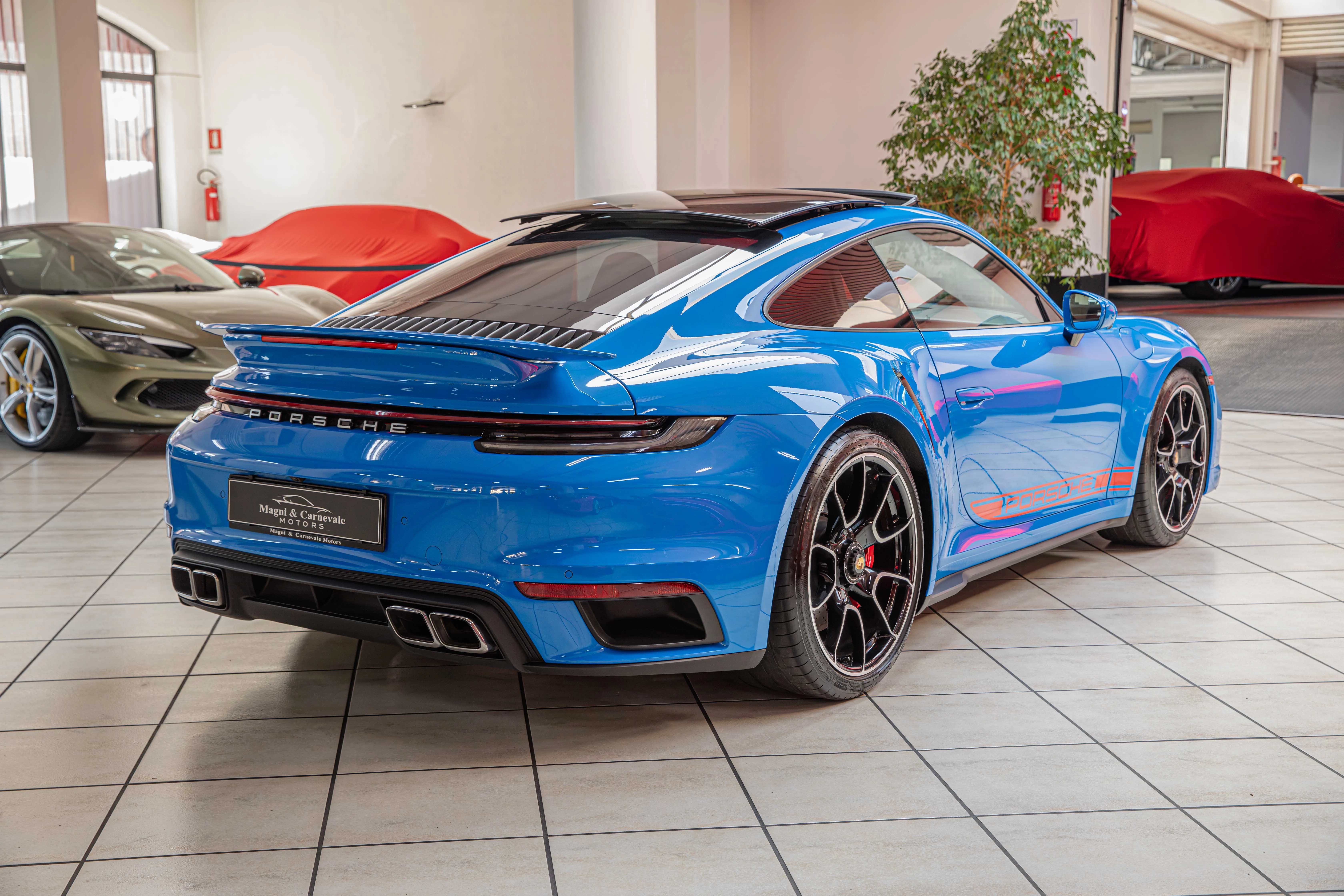 2023 Porsche 911 Turbo, 11/27