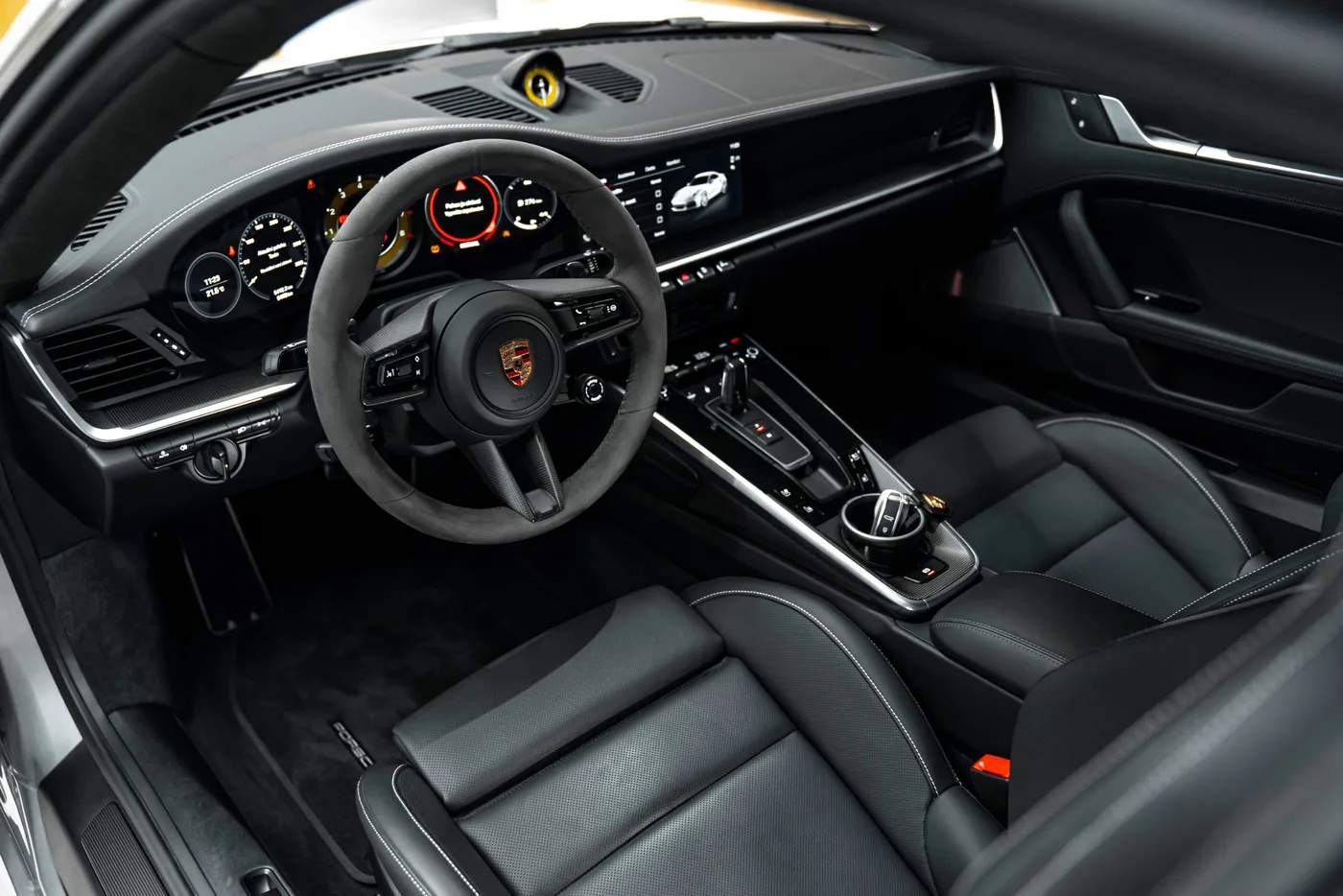 2023 Porsche 911 Turbo S offered by a specialist dealer in Bratislava, Slovakia, photo 7 of 15