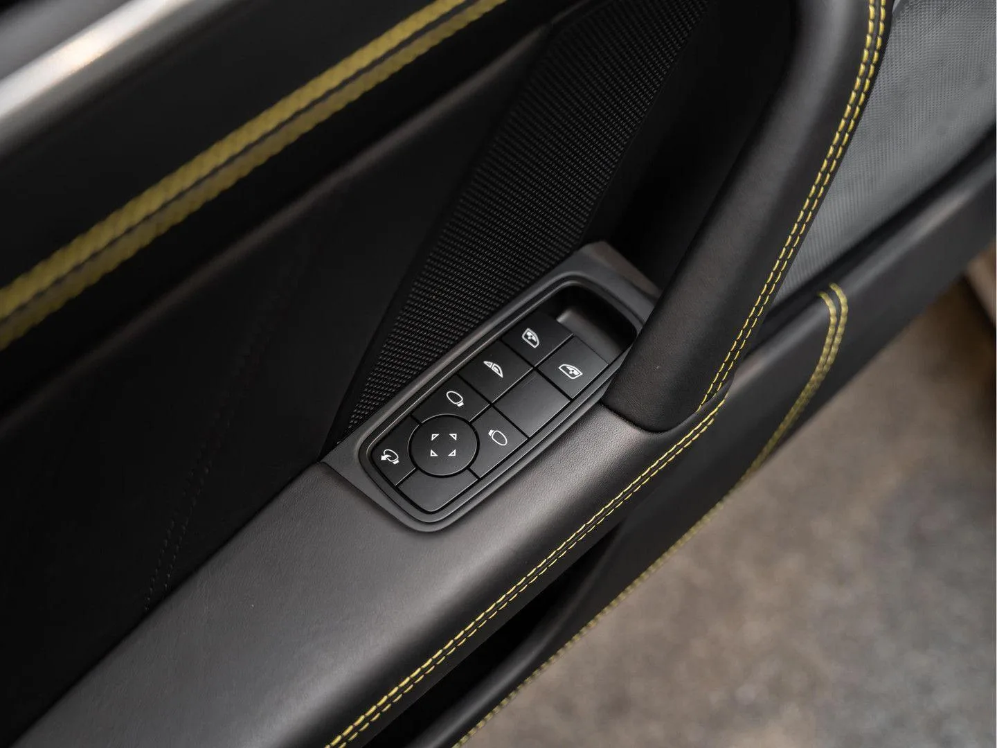 2023 Porsche 911 Turbo S Cabriolet, 30/30