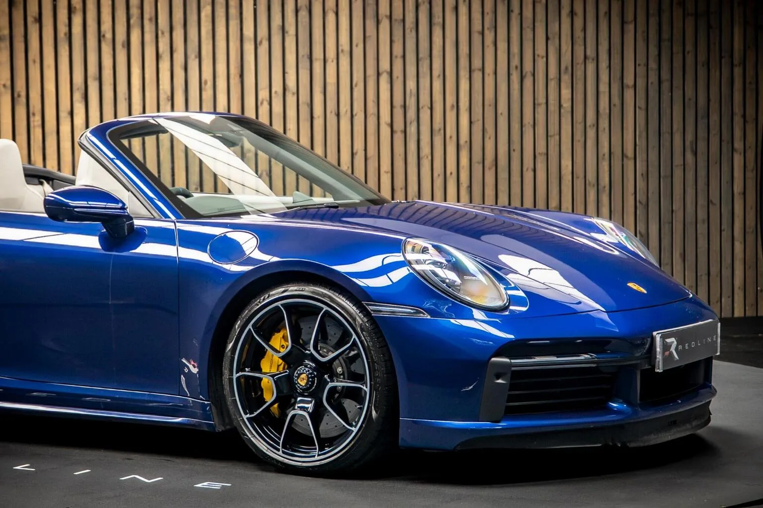 2023 Porsche 911 Turbo S Cabriolet, 9/30